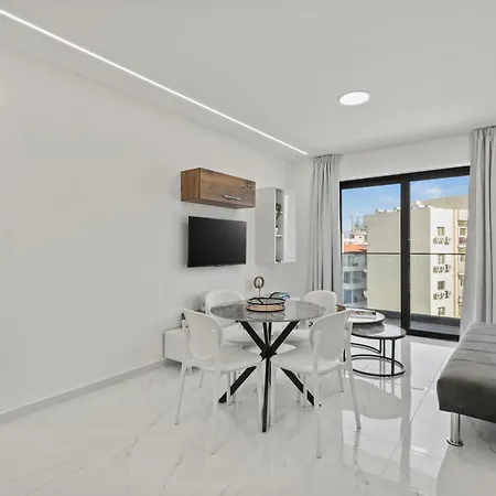 Maestro City Apartments Larnaca Exterior photo