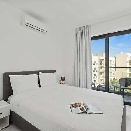 Maestro City Apartments Larnaca Exterior photo