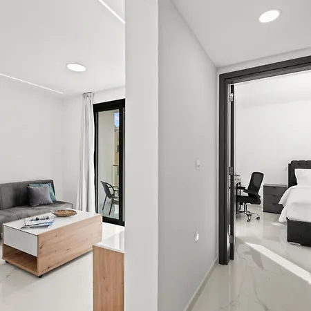 Maestro City Apartments Larnaca Exterior photo