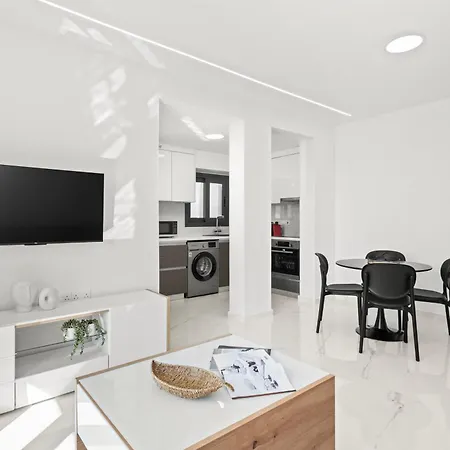 Maestro City Apartments Larnaca Exterior photo